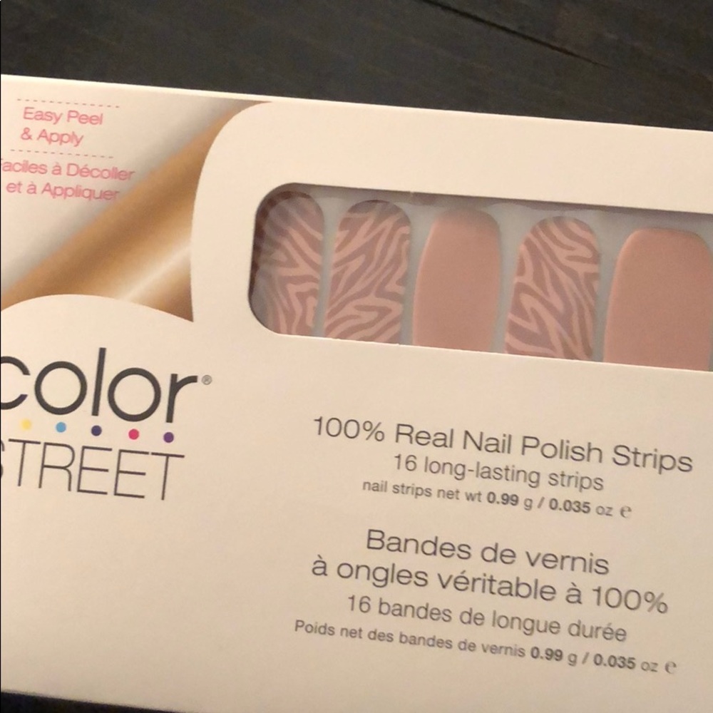 Color street nail stripes